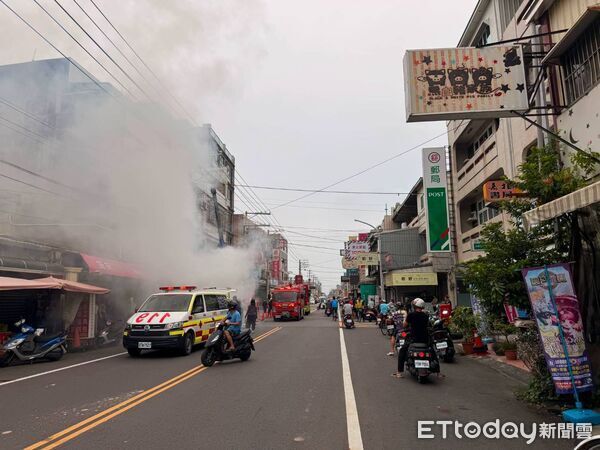 一名招牌公司男員工進行招牌更換工程時遭電擊死亡。（圖／台電提供）圖片