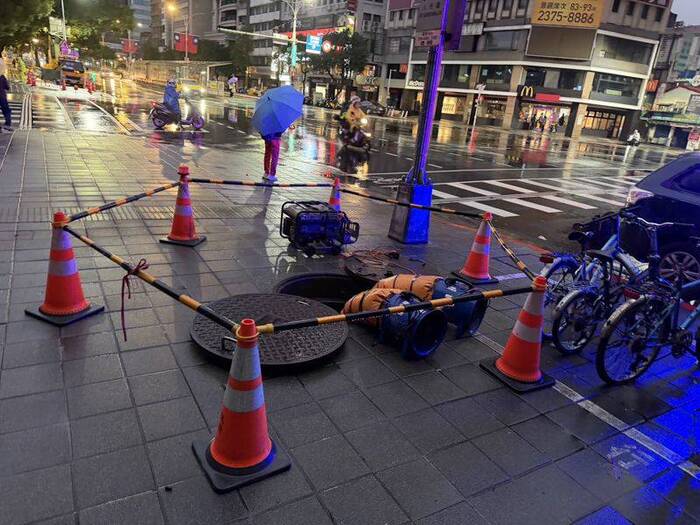2名工人在地下水道施工時一氧化碳中毒。翻攝畫面圖片